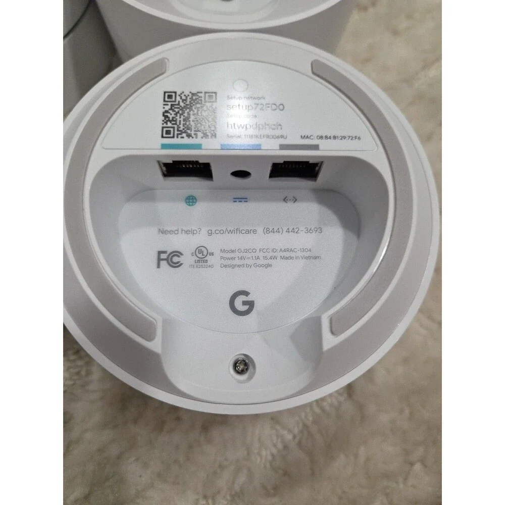 Google Wifi Whole Home Wi-Fi System - White GJ2CQ 4 Pack With Cords. EUC B5